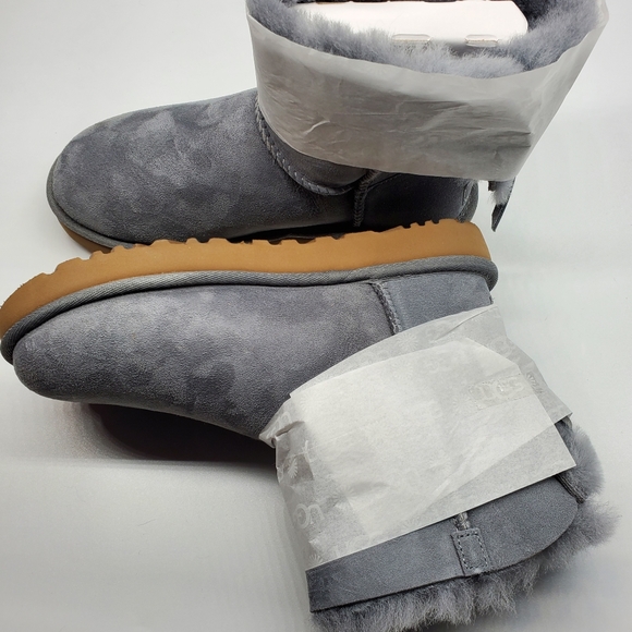 *SOLD*UGG CLASSIC BOW MINI (W) - Picture 2 of 4